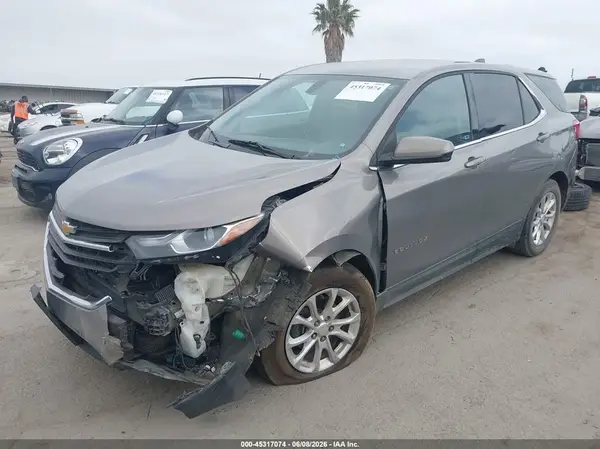 3GNAXJEVXJL117946 2018 CHEVROLET EQUINOX - Image 2