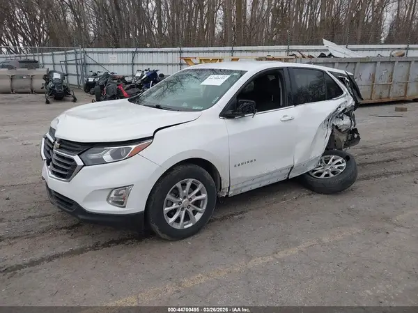 3GNAXJEVXJL393947 2018 CHEVROLET EQUINOX - Image 2