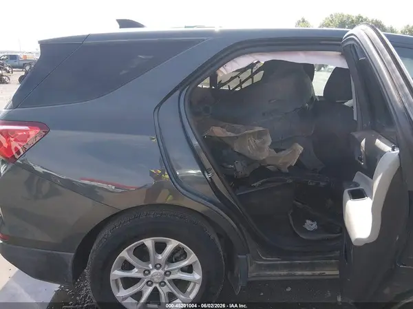 3GNAXJEVXJS502736 2018 CHEVROLET EQUINOX - Image 8