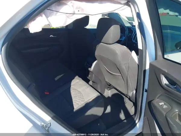 3GNAXJEVXJS538488 2018 CHEVROLET EQUINOX - Image 8
