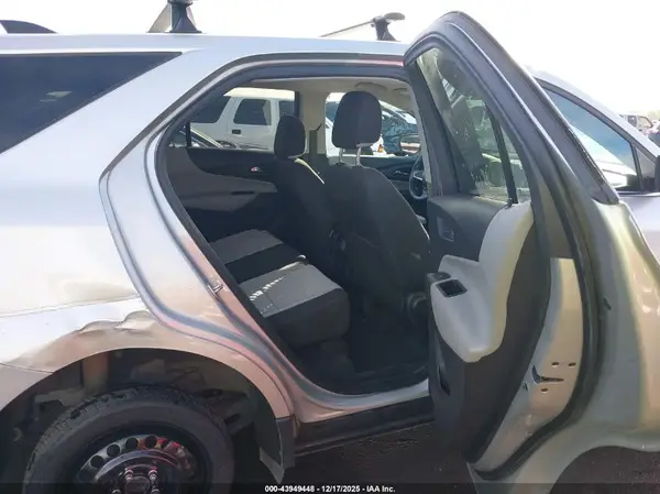 3GNAXJEVXJS540046 2018 CHEVROLET EQUINOX - Image 8