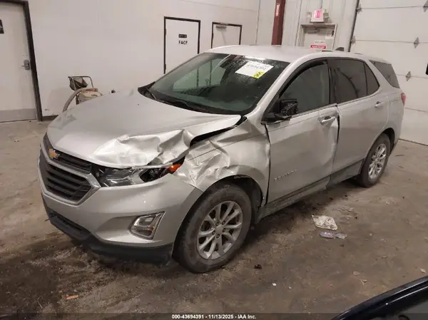 3GNAXJEVXJS564184 2018 CHEVROLET EQUINOX - Image 2
