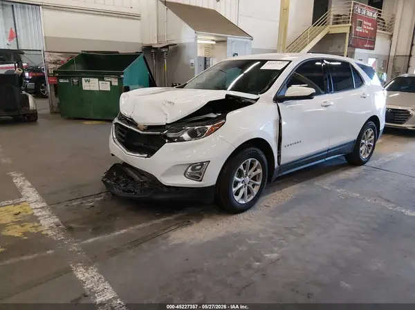 3GNAXJEVXJS573435 2018 CHEVROLET EQUINOX - Image 2