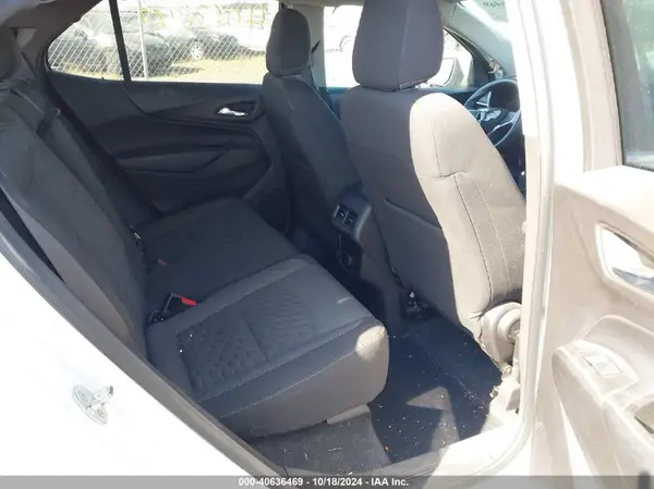 3GNAXJEVXJS573810 2018 CHEVROLET EQUINOX - Image 8