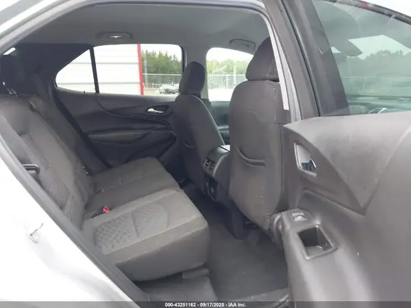 3GNAXJEVXJS579848 2018 CHEVROLET EQUINOX - Image 8