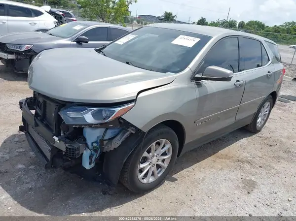 3GNAXJEVXJS604800 2018 CHEVROLET EQUINOX - Image 2