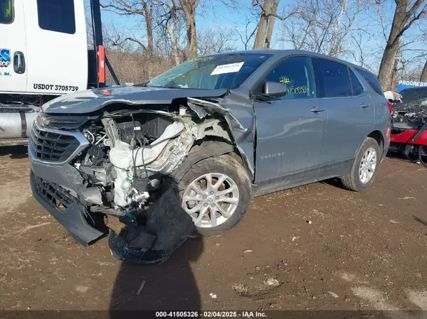 3GNAXJEVXJS614100 2018 CHEVROLET EQUINOX - Image 2
