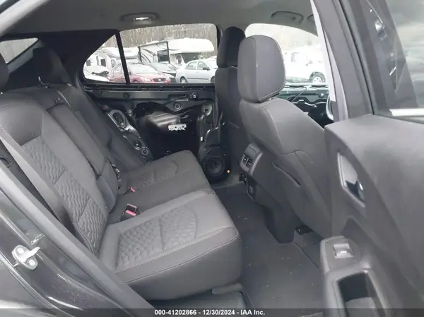 3GNAXJEVXJS635688 2018 CHEVROLET EQUINOX - Image 8