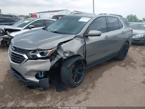 3GNAXJEVXJS640227 2018 CHEVROLET EQUINOX - Image 2