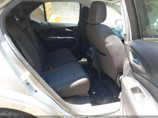 3GNAXJEVXJS643032 2018 CHEVROLET EQUINOX - Image 8