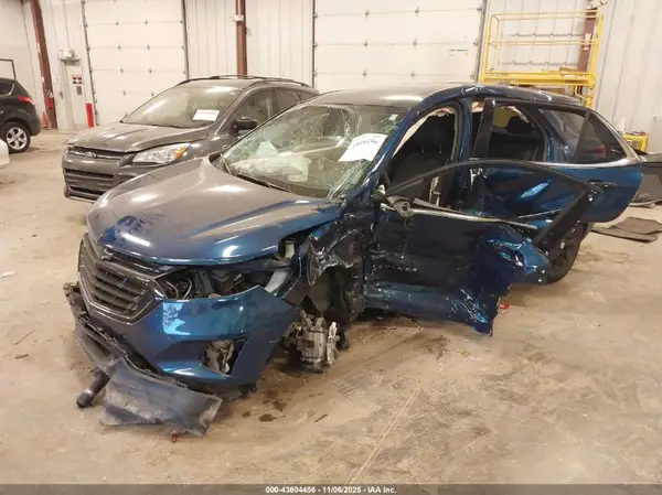 3GNAXJEVXKL309515 2019 CHEVROLET EQUINOX - Image 2