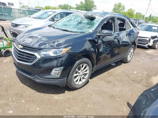 3GNAXJEVXKL312978 2019 CHEVROLET EQUINOX - Image 2