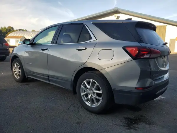 3GNAXKEG0RL363164 2024 CHEVROLET EQUINOX - Image 2