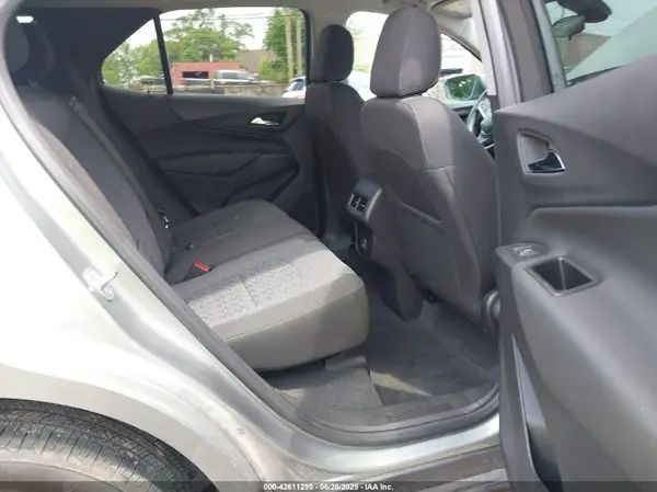 3GNAXKEG0RS152360 2024 CHEVROLET EQUINOX - Image 8