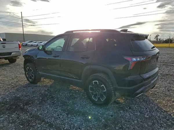 3GNAXKEG0SL285426 2025 CHEVROLET EQUINOX - Image 2