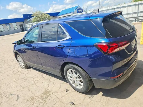 3GNAXKEG1PL111582 2023 CHEVROLET EQUINOX - Image 2