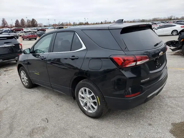 3GNAXKEG1RL370897 2024 CHEVROLET EQUINOX - Image 2