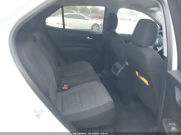3GNAXKEG1RS245937 2024 CHEVROLET EQUINOX - Image 8