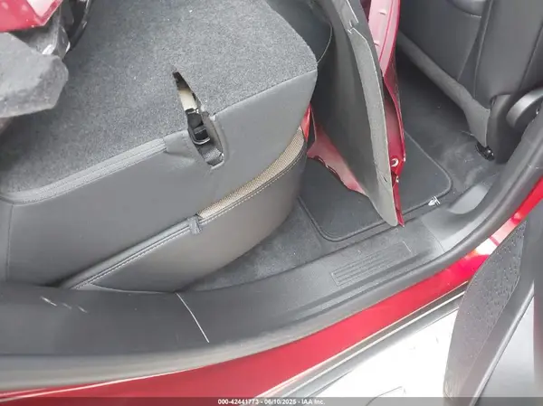3GNAXKEG1SL260082 2025 CHEVROLET EQUINOX - Image 8