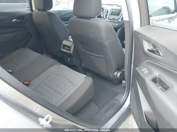3GNAXKEG2PL272426 2023 CHEVROLET EQUINOX - Image 8