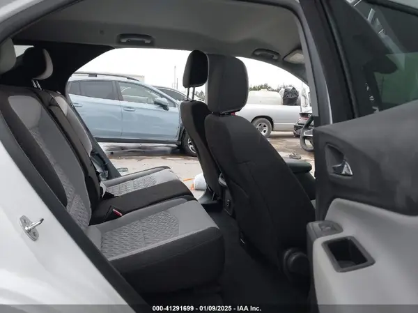 3GNAXKEG2RL183152 2024 CHEVROLET EQUINOX - Image 8