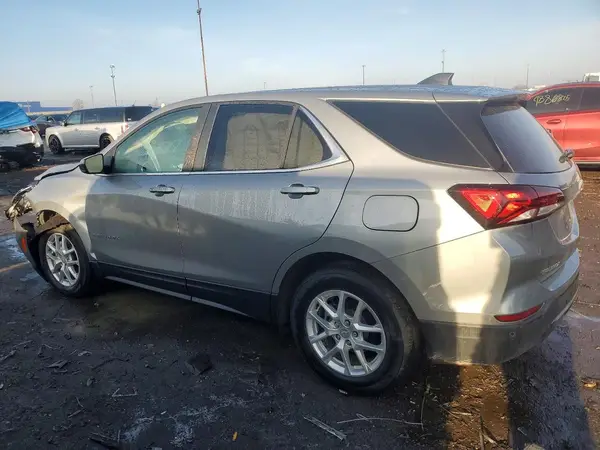 3GNAXKEG2RL254804 2024 CHEVROLET EQUINOX - Image 2