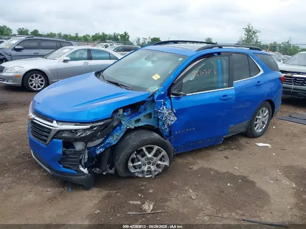 3GNAXKEG2RL264815 2024 CHEVROLET EQUINOX - Image 2