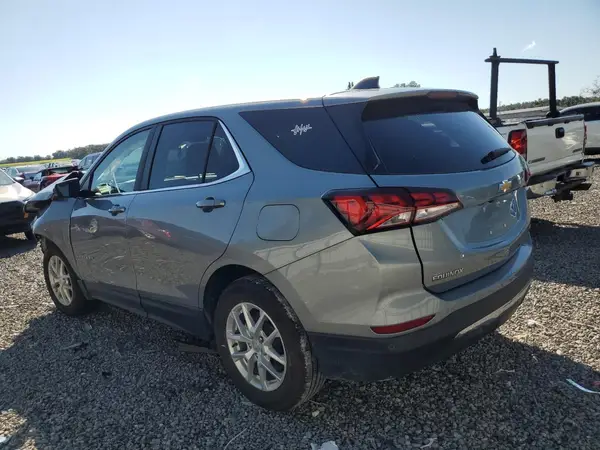 3GNAXKEG2RS137858 2024 CHEVROLET EQUINOX - Image 2