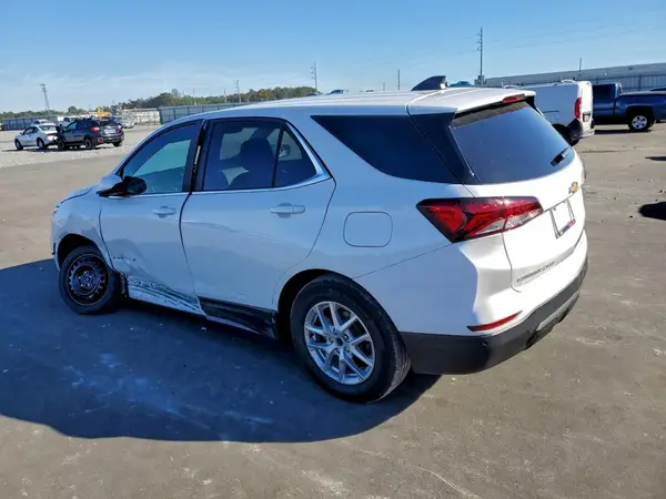 3GNAXKEG3PS138238 2023 CHEVROLET EQUINOX - Image 2
