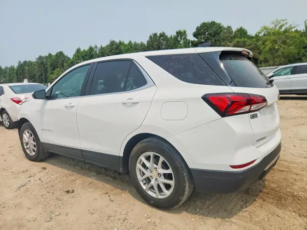 3GNAXKEG3RL333124 2024 CHEVROLET EQUINOX - Image 2