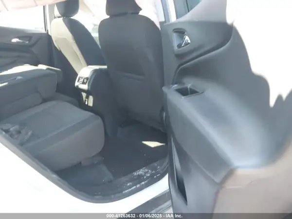 3GNAXKEG3RL345399 2024 CHEVROLET EQUINOX - Image 8