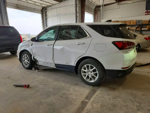 3GNAXKEG4PL181562 2023 CHEVROLET EQUINOX - Image 2