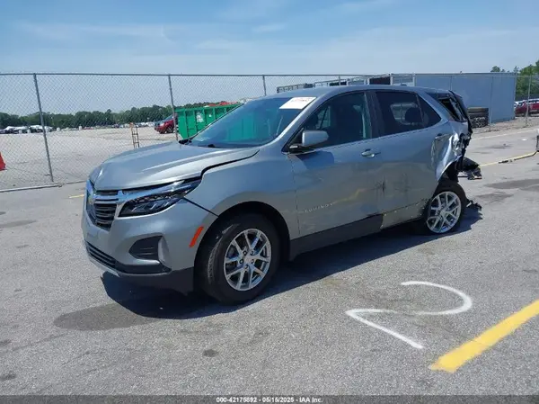3GNAXKEG4PS188923 2023 CHEVROLET EQUINOX - Image 2