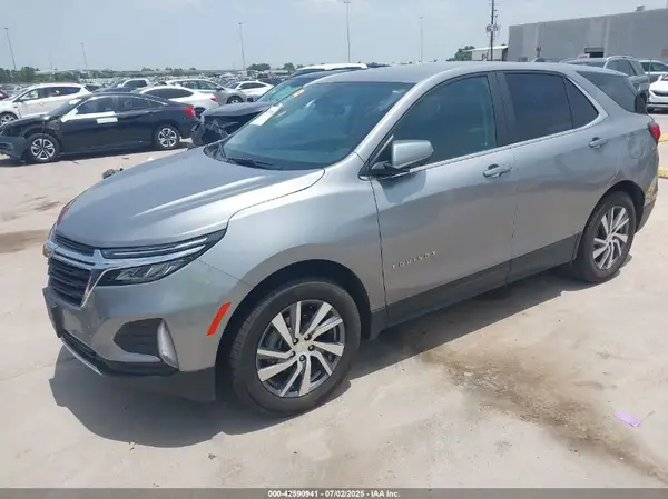 3GNAXKEG4RL233615 2024 CHEVROLET EQUINOX - Image 2