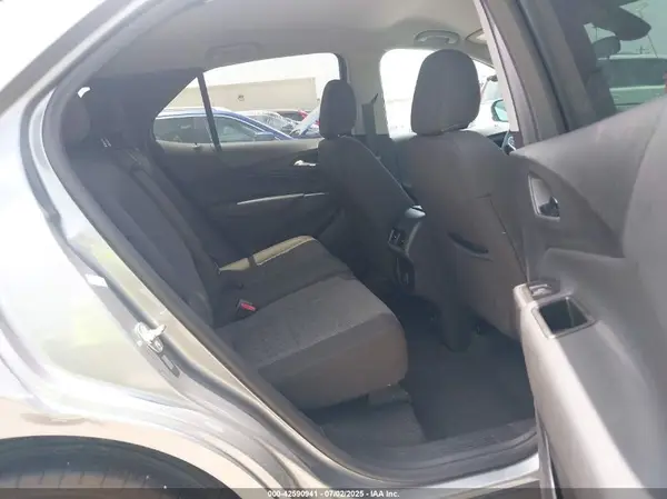 3GNAXKEG4RL233615 2024 CHEVROLET EQUINOX - Image 8