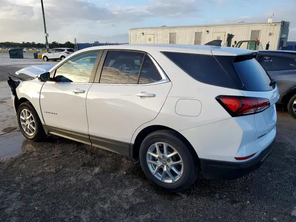 3GNAXKEG4RL278229 2024 CHEVROLET EQUINOX - Image 2