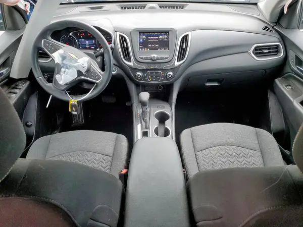 3GNAXKEG4RL360476 2024 CHEVROLET EQUINOX - Image 8