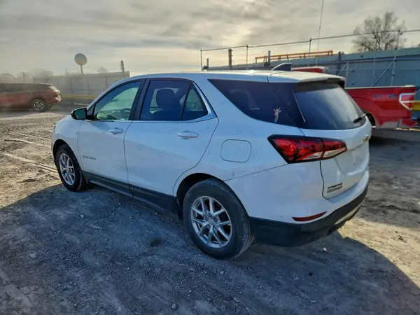 3GNAXKEG4RS145203 2024 CHEVROLET EQUINOX - Image 2