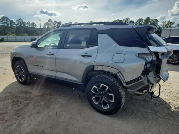 3GNAXKEG4SL298924 2025 CHEVROLET EQUINOX - Image 2