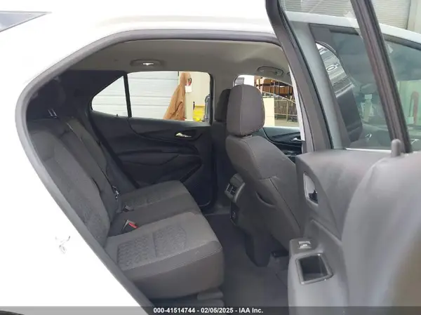 3GNAXKEG5RS146327 2024 CHEVROLET EQUINOX - Image 8