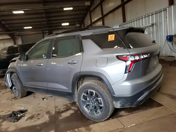 3GNAXKEG5SL160986 2025 CHEVROLET EQUINOX - Image 2