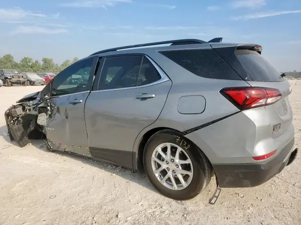 3GNAXKEG6RL203354 2024 CHEVROLET EQUINOX - Image 2
