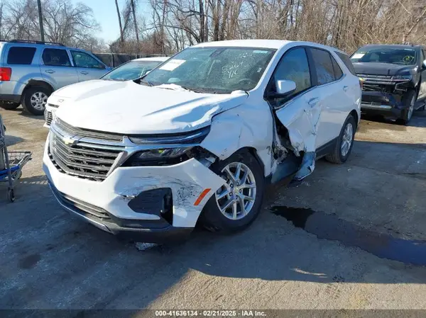 3GNAXKEG6RL245264 2024 CHEVROLET EQUINOX - Image 2