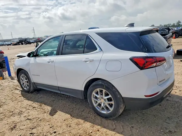 3GNAXKEG6RL331366 2024 CHEVROLET EQUINOX - Image 2