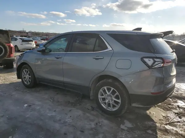 3GNAXKEG6RL371530 2024 CHEVROLET EQUINOX - Image 2