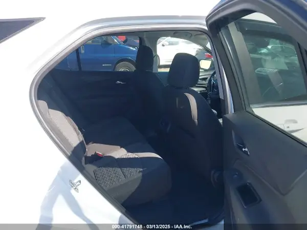 3GNAXKEG6RS127804 2024 CHEVROLET EQUINOX - Image 8