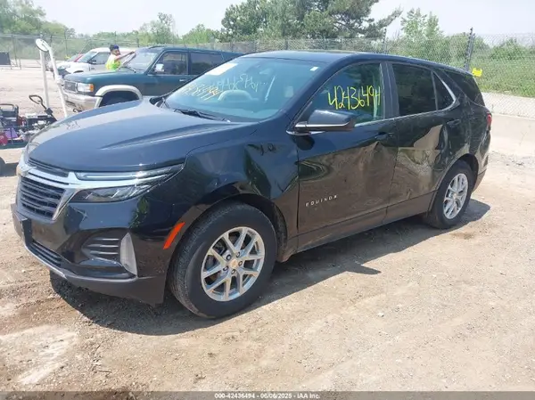 3GNAXKEG7PL243150 2023 CHEVROLET EQUINOX - Image 2