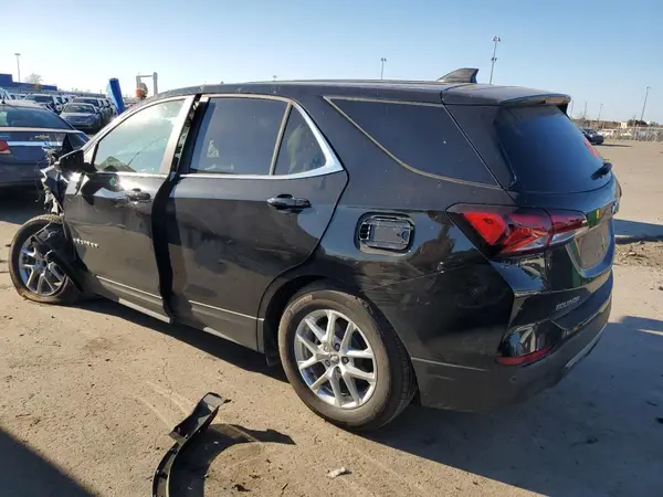 3GNAXKEG7RL302068 2024 CHEVROLET EQUINOX - Image 2