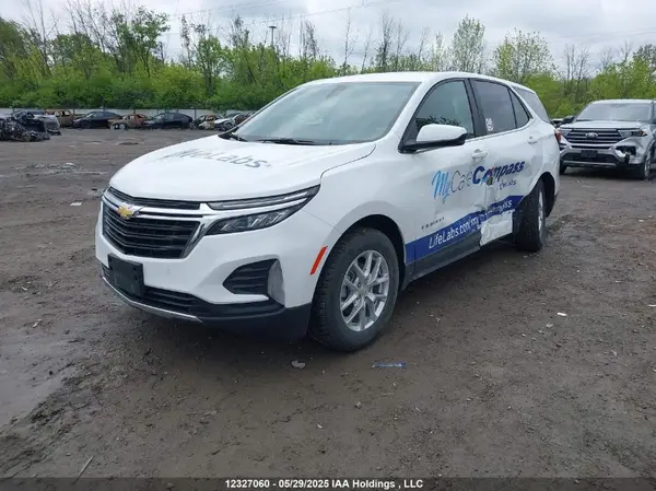 3GNAXKEG7RS193438 2024 CHEVROLET EQUINOX - Image 2