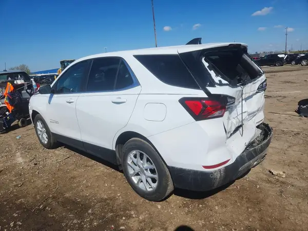 3GNAXKEG7RS228155 2024 CHEVROLET EQUINOX - Image 2